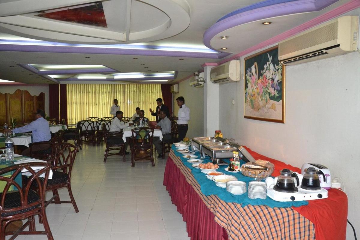 Hotel De Crystal Crown Dhaka Exterior photo