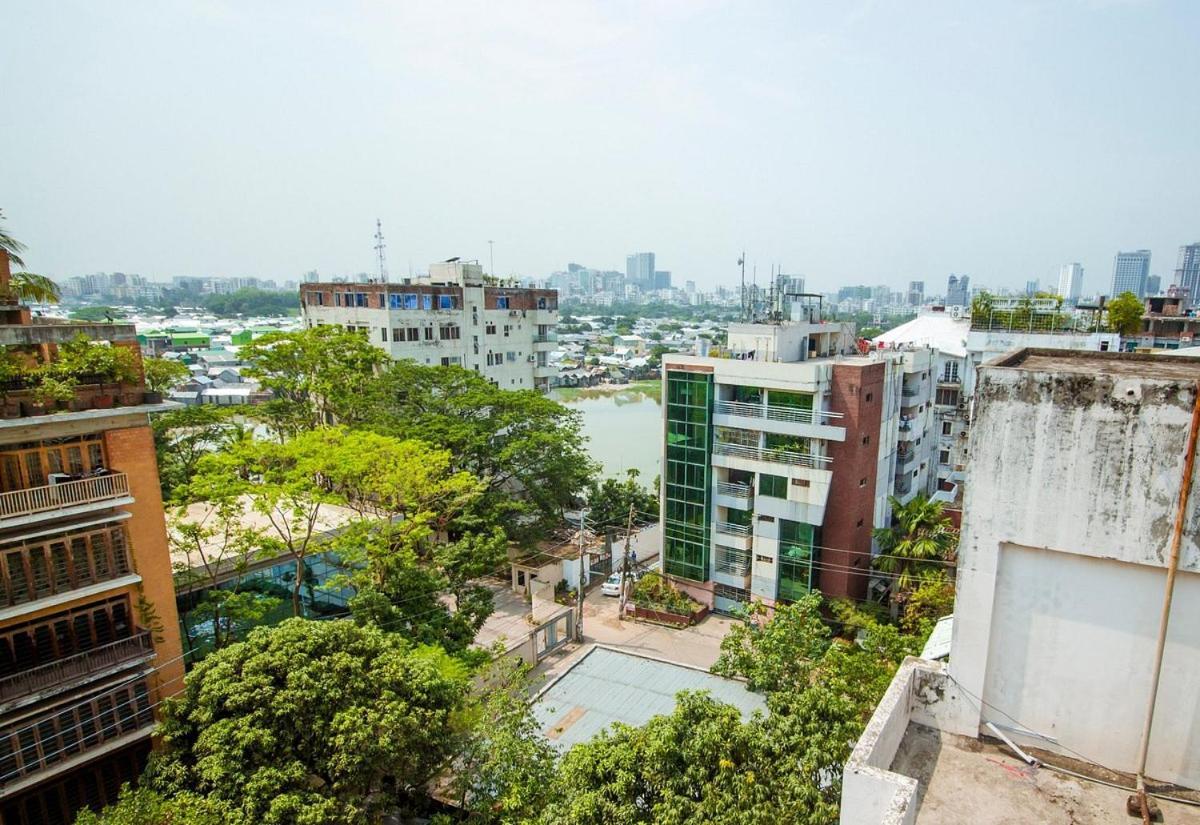 Hotel De Crystal Crown Dhaka Exterior photo
