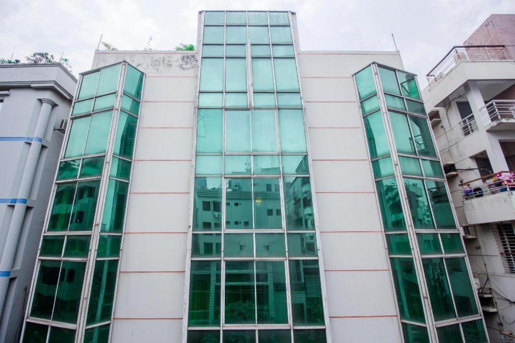 Hotel De Crystal Crown Dhaka Exterior photo